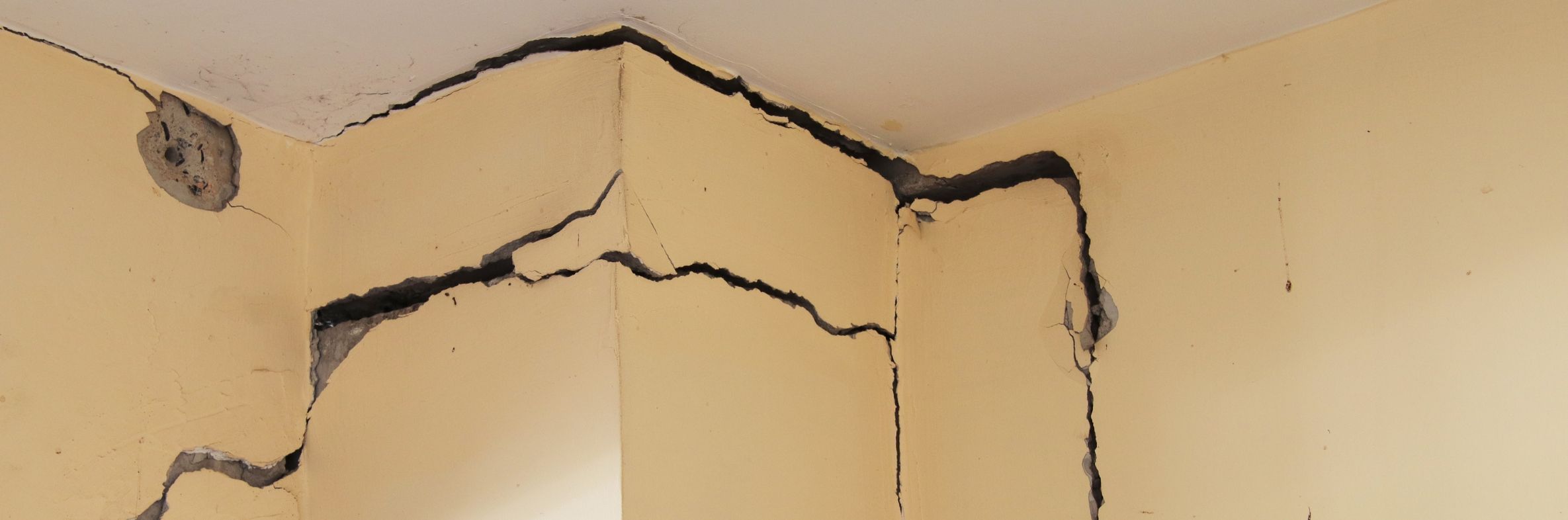 How to Sell a Home with Structural Damage Blog